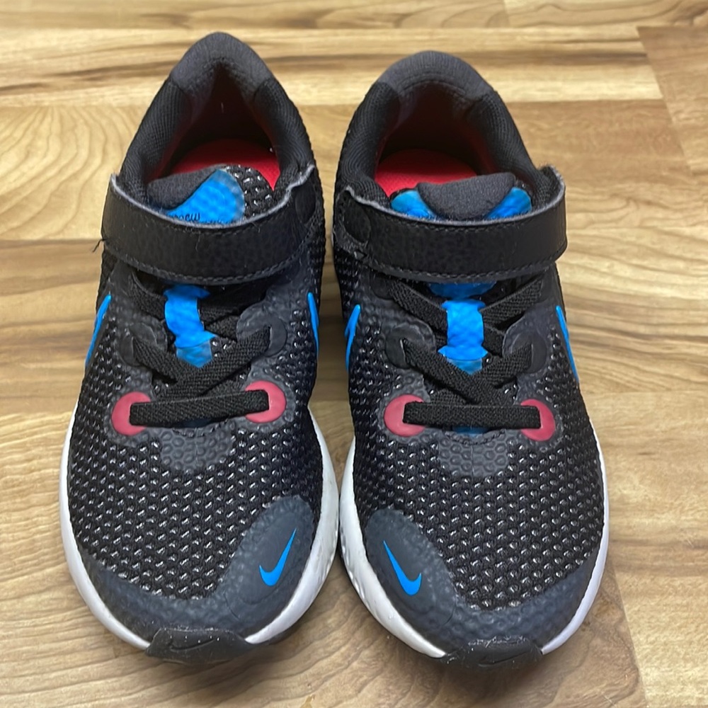 toddler girls nike shoes